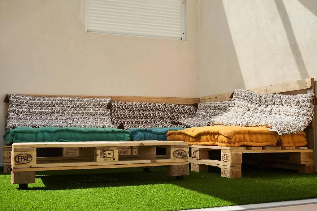 Stunning Penthouse Terrace & Pool, Free Parking Apartment Vera