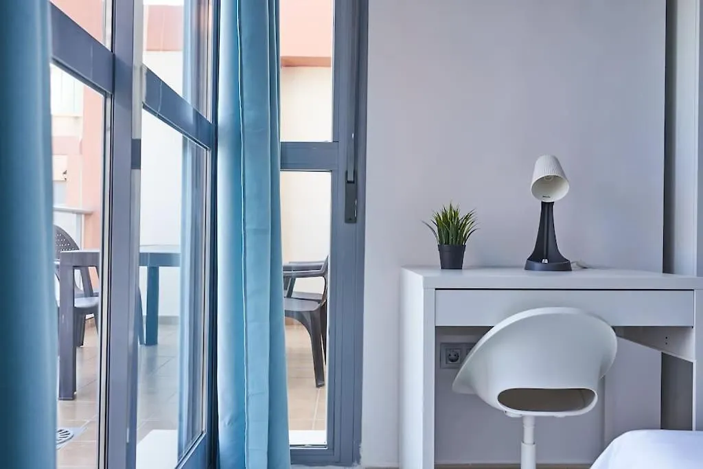 Stunning Penthouse Terrace & Pool, Free Parking Apartment Vera